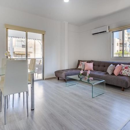 Downtown Larnaca Appartement Buitenkant foto